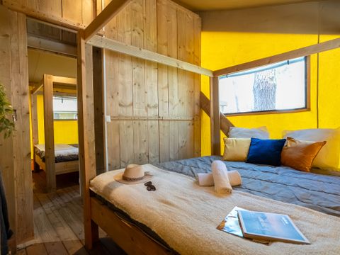 TENTE TOILE ET BOIS 8 personnes - ECOLUXE - 3 chambres