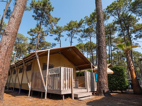 TENTE TOILE ET BOIS 5 personnes - ECOLUXE - 2 chambres