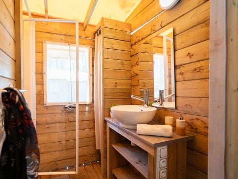 TENTE TOILE ET BOIS 5 personnes - CABANE sur pilotis