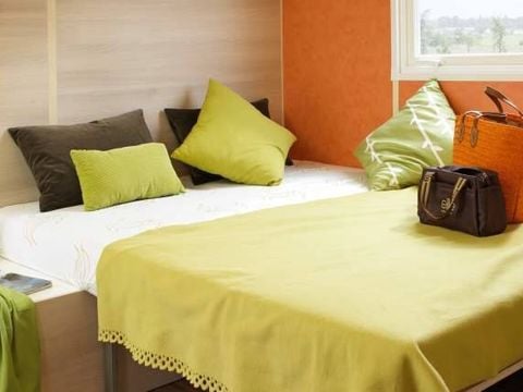 BUNGALOW 6 personnes - Mobil-home | Classic | 3 Ch. | 6 Pers. | Terrasse surélevée non couverte