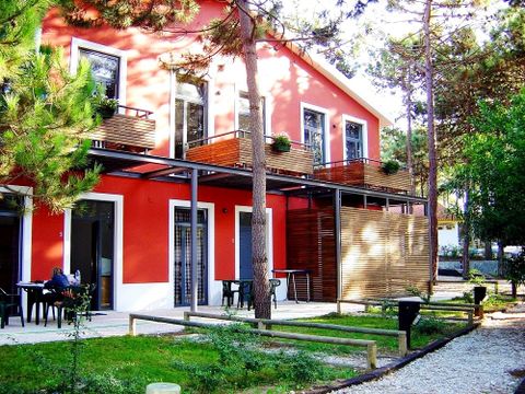 APPARTEMENT 3 personnes - BUDDY-BUDDY 3 places