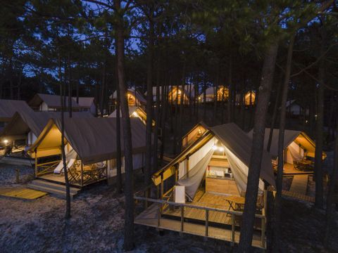 BUNGALOW TOILÉ 4 personnes - GLAMPING LUXURY FAMILY 4Pers