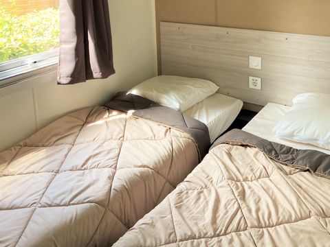 MOBILHOME 6 personnes - ESPACE PREMIUM + clim TV