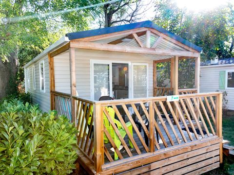 MOBILHOME 6 personnes - MH2 Premium + terrasse 8 m², avec sanitaires