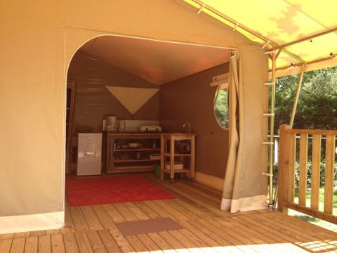 Tente en toile et en bois 4 personnes - Lodge Canada