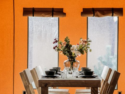 Tente en toile et en bois 5 personnes - Lodge 3 Pièces 5 Personnes