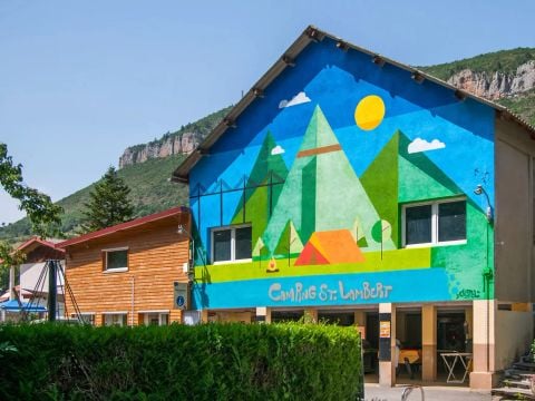 Flower Camping Saint Lambert - Camping Aveyron - Image N°4