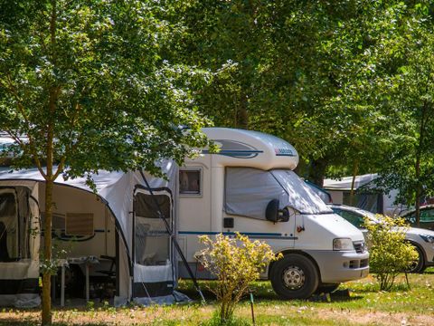 Flower Camping Saint Lambert - Camping Aveyron - Image N°32