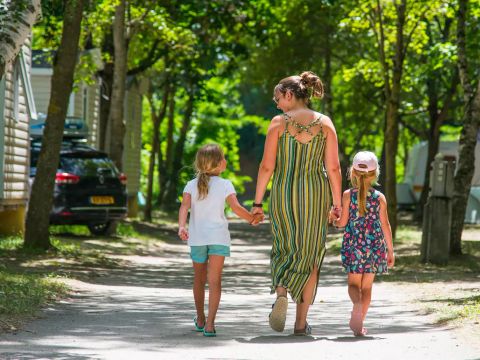 Flower Camping Saint Lambert - Camping Aveyron - Image N°10