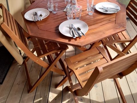 TENTE 5 personnes - LODGES BALY sans sanitaires