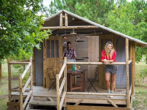 TENTE TOILE ET BOIS 4 personnes - Lodge (4 personnes)