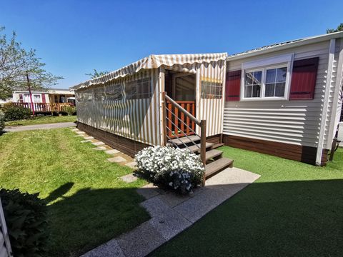 MOBILHOME 6 personnes - N°04 - 3 chambres - Grande Terrasse