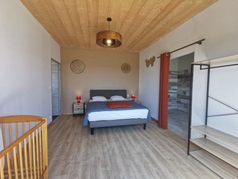 GÎTE 15 personnes - Gîte 15 couchages