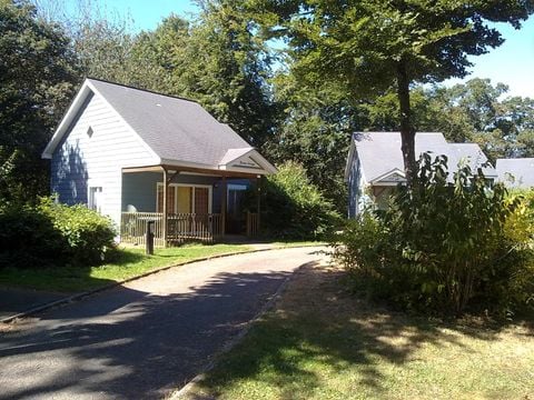 CHALET 4 personnes - Chalet (2 chambres) PMR - adapté aux personnes à mobilité réduite