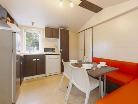 MOBILHOME 4 personnes - Confort + 2ch. 4 sam