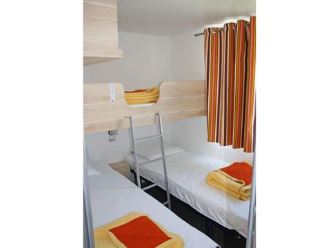 MOBILHOME 5 personnes - Espace 2 chambres