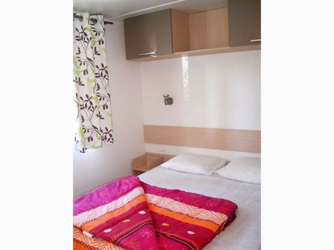 MOBILHOME 4 personnes - CONFORT +