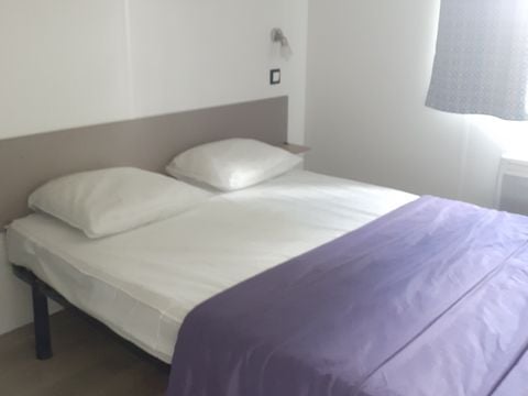 MOBILHOME 2 personnes - 1 chambre CONFORT