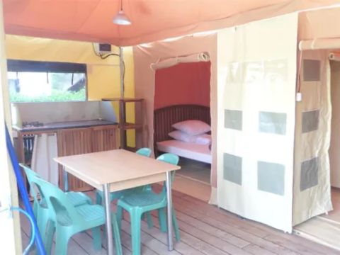 BUNGALOW TOILÉ 5 personnes