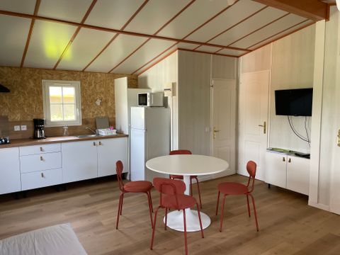 MOBILHOME 4 personnes - PMR 50M² 2CH