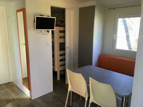 MOBILHOME 5 personnes - COTTAGE SAINT JULIEN