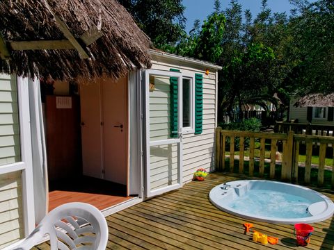 BUNGALOW 6 personnes - Excelle Jacuzzi