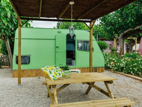 CARAVANE 5 personnes - 17 MINT