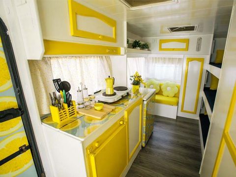 CARAVANE 5 personnes - 07 CITRON