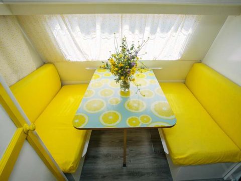 CARAVANE 5 personnes - Amarillo Limon sans sanitaires