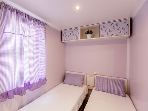MOBILHOME 4 personnes - PETITE MAISON ACCEPTANT LES ANIMAUX