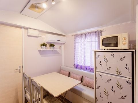 HÉBERGEMENT INSOLITE 4 personnes - LITTLE HOME