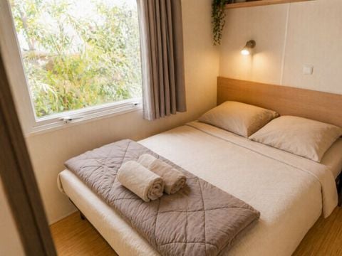 MOBILHOME 4 personnes - 4 PERS VUE ETANG