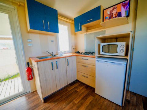 MOBILHOME 4 personnes - 4 Personnes