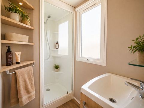 MOBILHOME 4 personnes - 4 Personnes