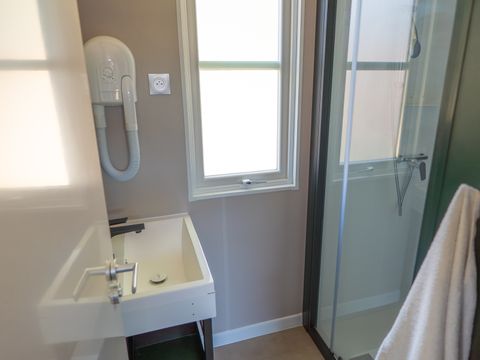 Mobilhome 6 personnes - CHARMETTE