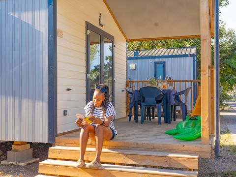 Mobilhome 4 personnes - COTTAGE
