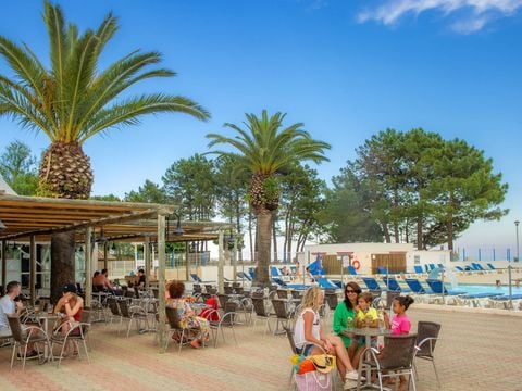 Camping Marina d'Erba Rossa - Camping Noord-corsica