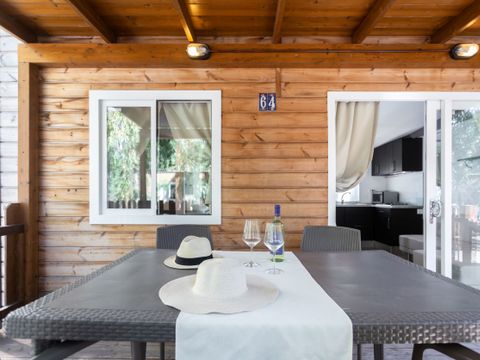 MOBILHOME 5 personnes - ELEGANT avec deux chambres