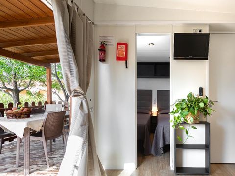 MOBILHOME 6 personnes - COLORFUL avec trois chambres