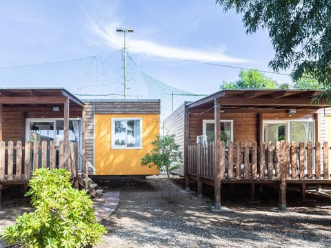 MOBILHOME 6 personnes - COLORFUL avec trois chambres