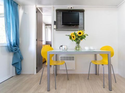 MOBILHOME 5 personnes - DELUXE avec deux chambres