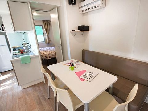 MOBILHOME 6 personnes - Comfort XL | 3 Ch. | 6 Pers. | Terrasse Couverte | 2 SDB | Clim.