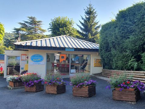 Camping Paradis - L'Europe - Camping Puy-de-Dome - Image N°27