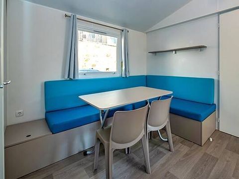MOBILHOME 4 personnes -  Comfort | 2 Ch. | 4 Pers. | Terrasse surélevée | Clim.