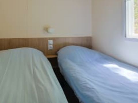 MOBILHOME 6 personnes - Roche de Cazic, 3 chambres