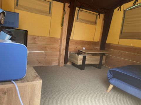 HÉBERGEMENT INSOLITE 2 personnes - Tente Baroudeur