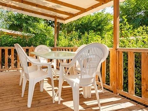 Mobilhome 6 personnes - Classic | 3 Ch. | 6 Pers. | Terrasse surélevée