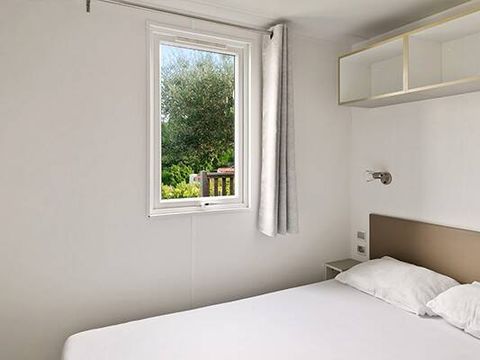 MOBILHOME 4 personnes - Comfort | 2 Ch. | 4 Pers. | Terrasse surélevée | Clim.
