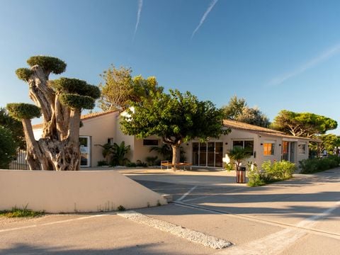Camping Club La Côte des Roses 4* - MS VACANCES - Camping Aude
