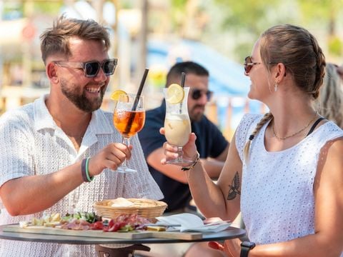 Camping Club La Côte des Roses 4* - MS VACANCES - Camping Aude